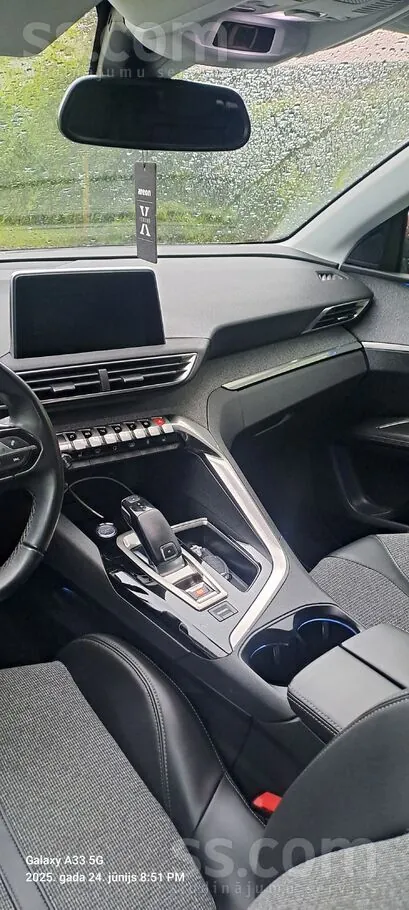 Peugeot 3008 2019 photo 5