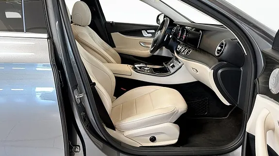 Mercedes-Benz E400 2018 photo 3