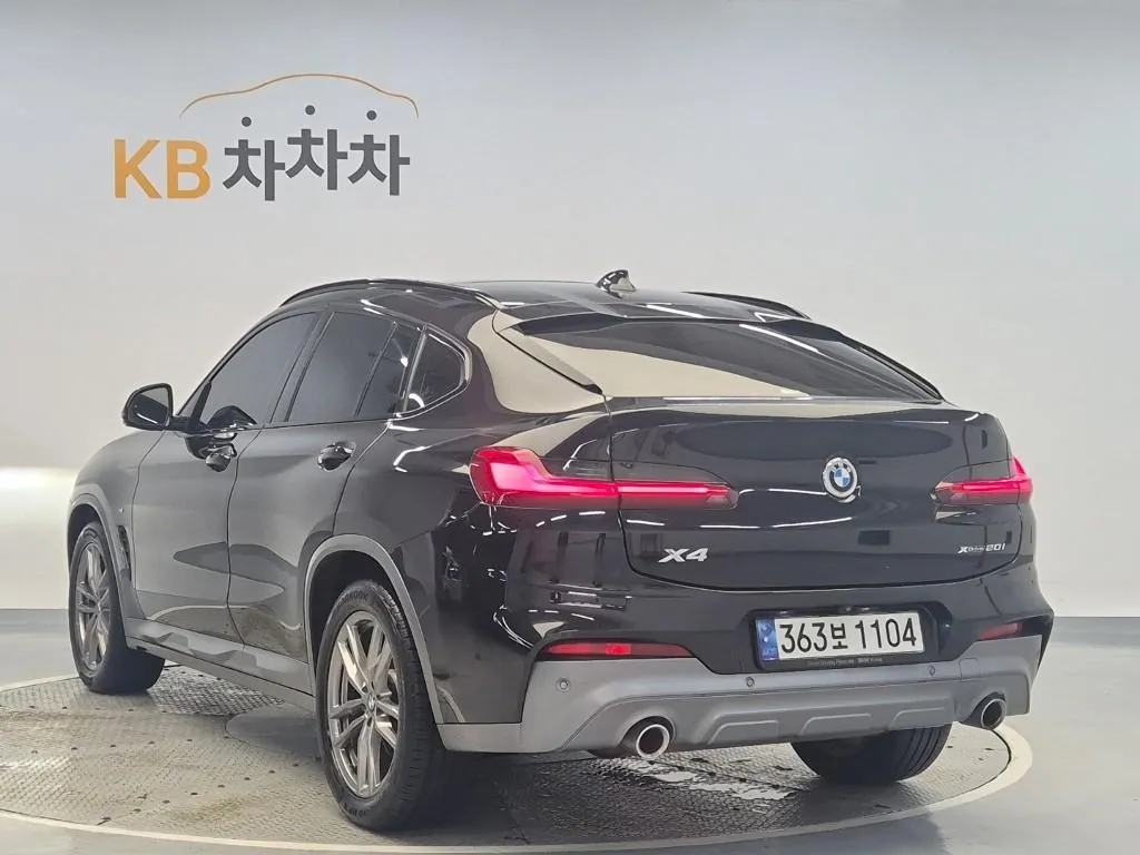 BMW X4 2021 photo 2