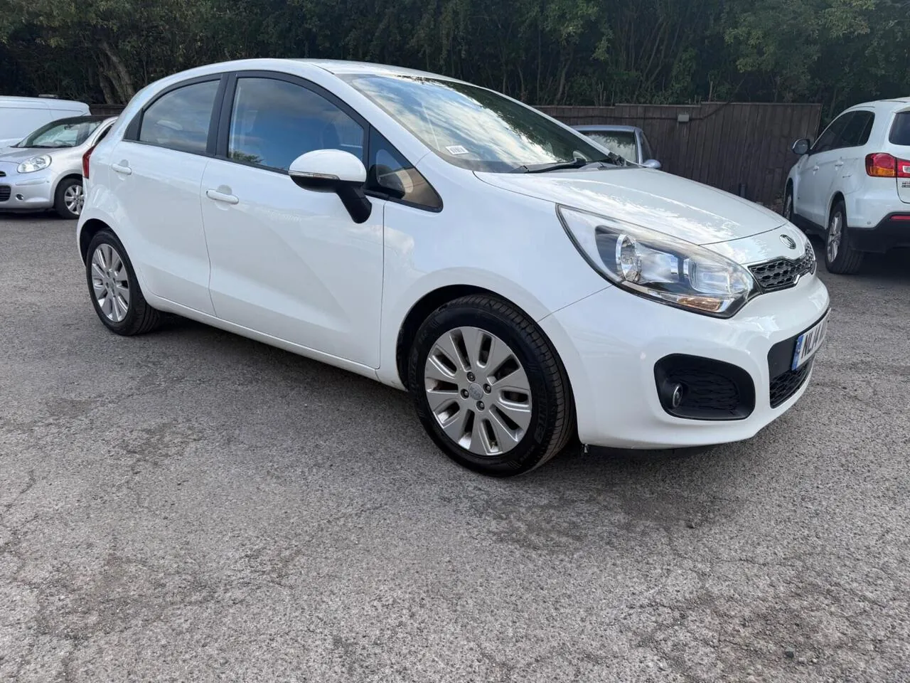 Kia Rio 2014 photo 3