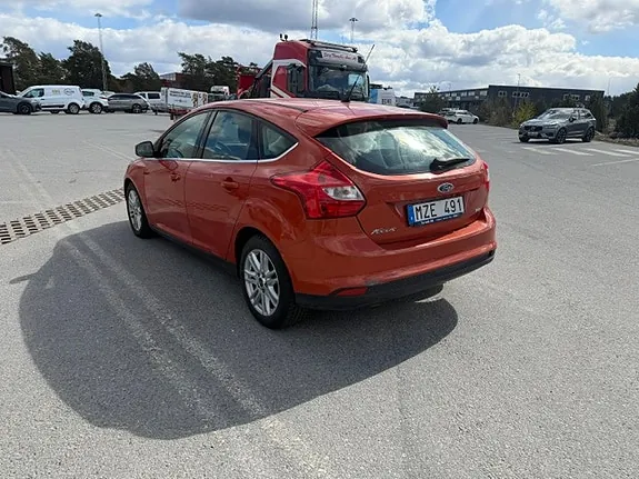 Ford Focus 2013 photo 4