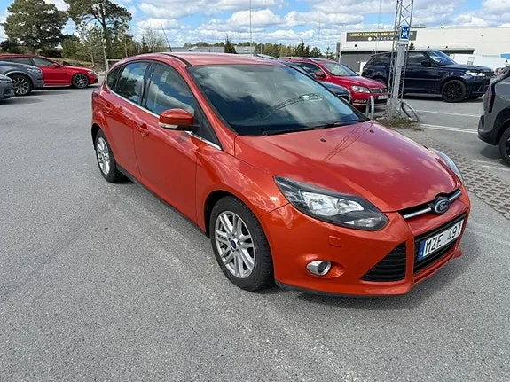 Ford Focus 2013 photo 2