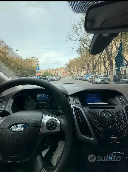 Ford Focus 2012 photo 5