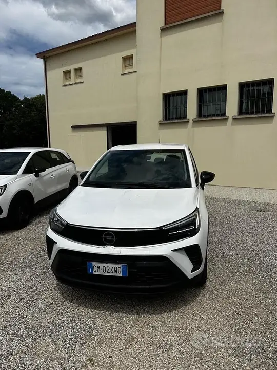 Opel Crossland 2023 photo 2