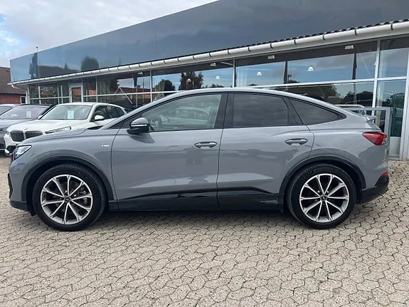 Audi Q4 E-Tron 2024 photo 2