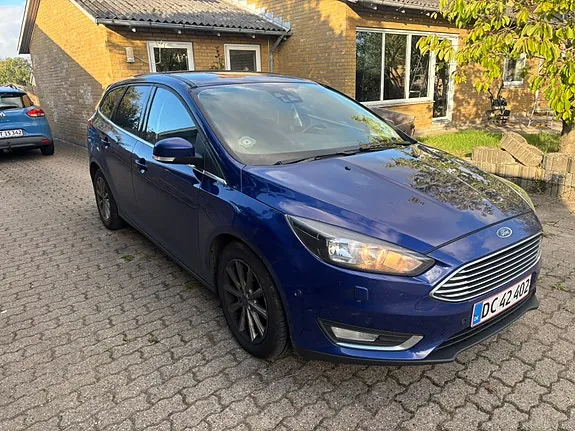 Ford Focus 2017 photo 2