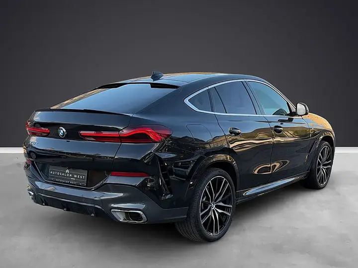 BMW X6 2022 photo 2