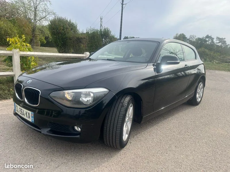 BMW 1 Series 2012 photo 2