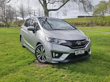 Honda Jazz 2015 photo 2