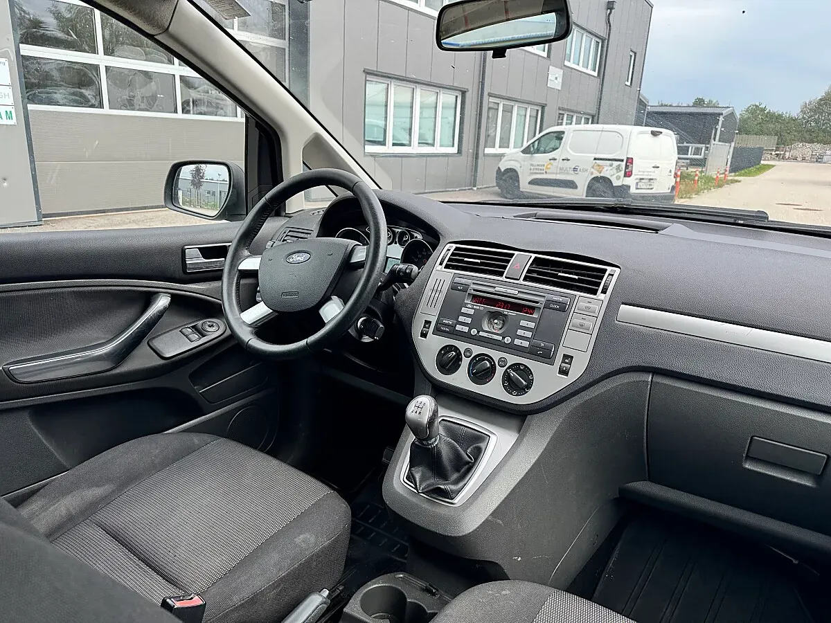 Ford C-Max 2010 photo 2