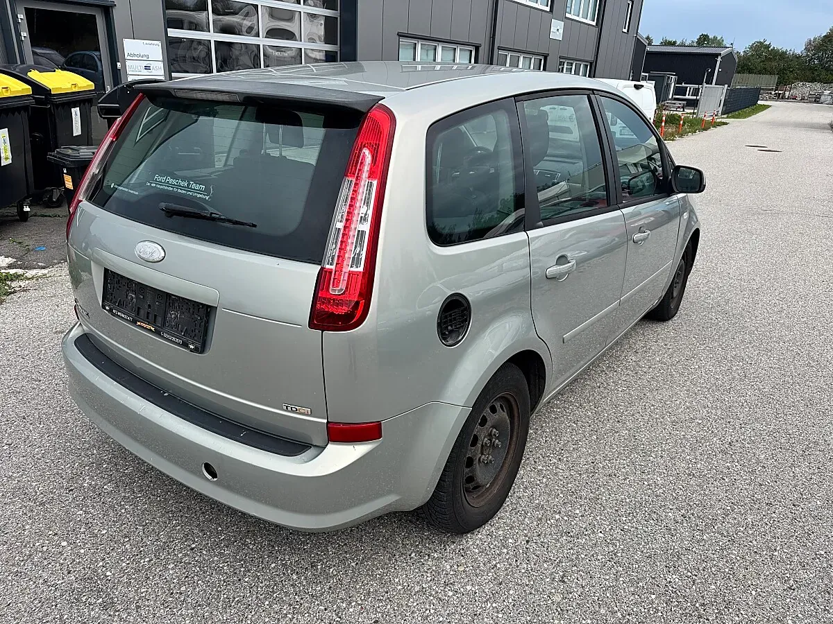 Ford C-Max 2010 photo 3
