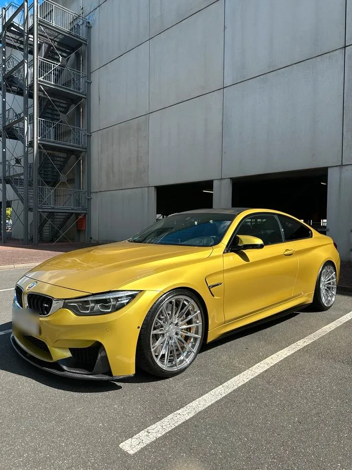 BMW M4