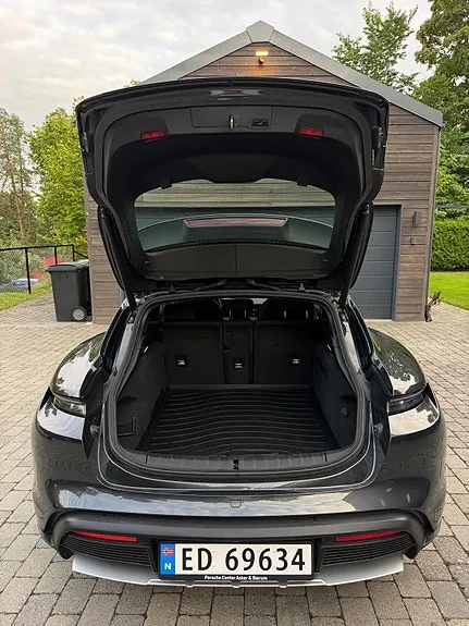 Porsche Taycan 2022 photo 5
