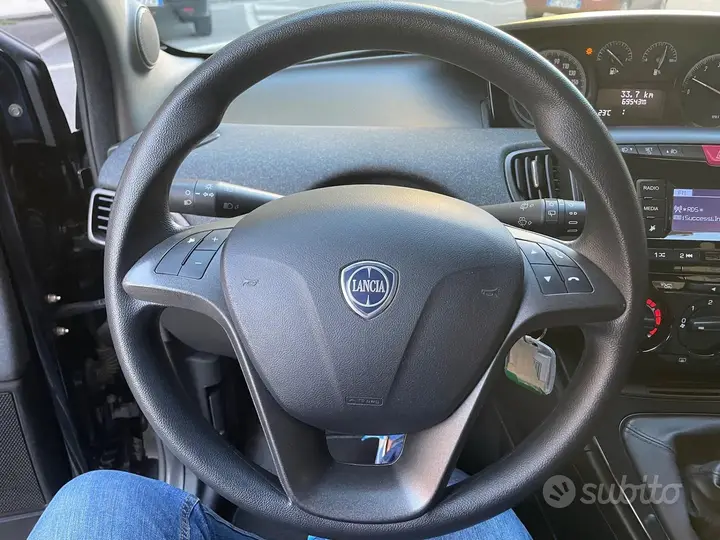 Lancia Ypsilon 2022 photo 5