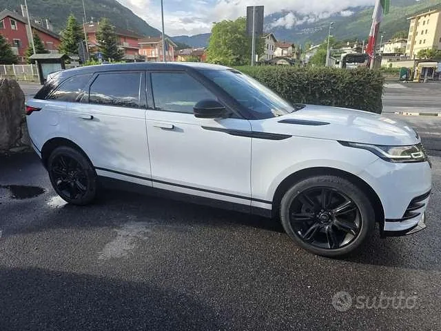 Land Rover Range Rover Velar 2022 photo 3
