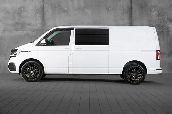 Volkswagen Transporter 2024 photo 3