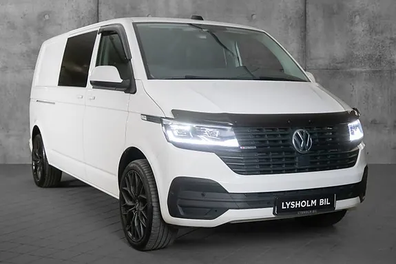 Volkswagen Transporter 2024 photo 2