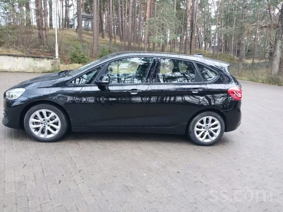 BMW 225 2021 photo 3