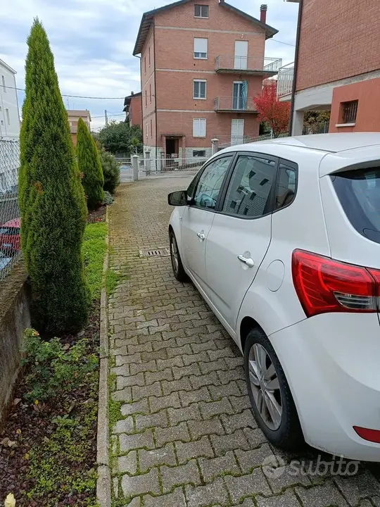 Hyundai Ix20 2012 photo 3