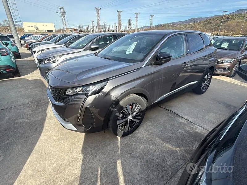 Peugeot 3008 2024 photo 2
