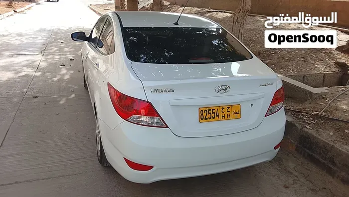 Hyundai Accent 2013 photo 5