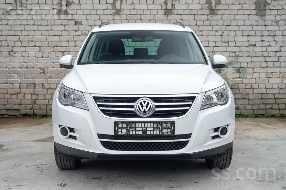 Volkswagen Tiguan 2011 photo 2