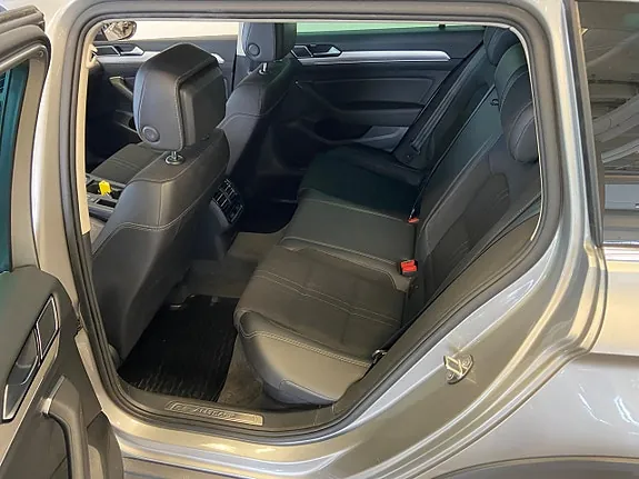 Volkswagen Passat Alltrack 2017 photo 3