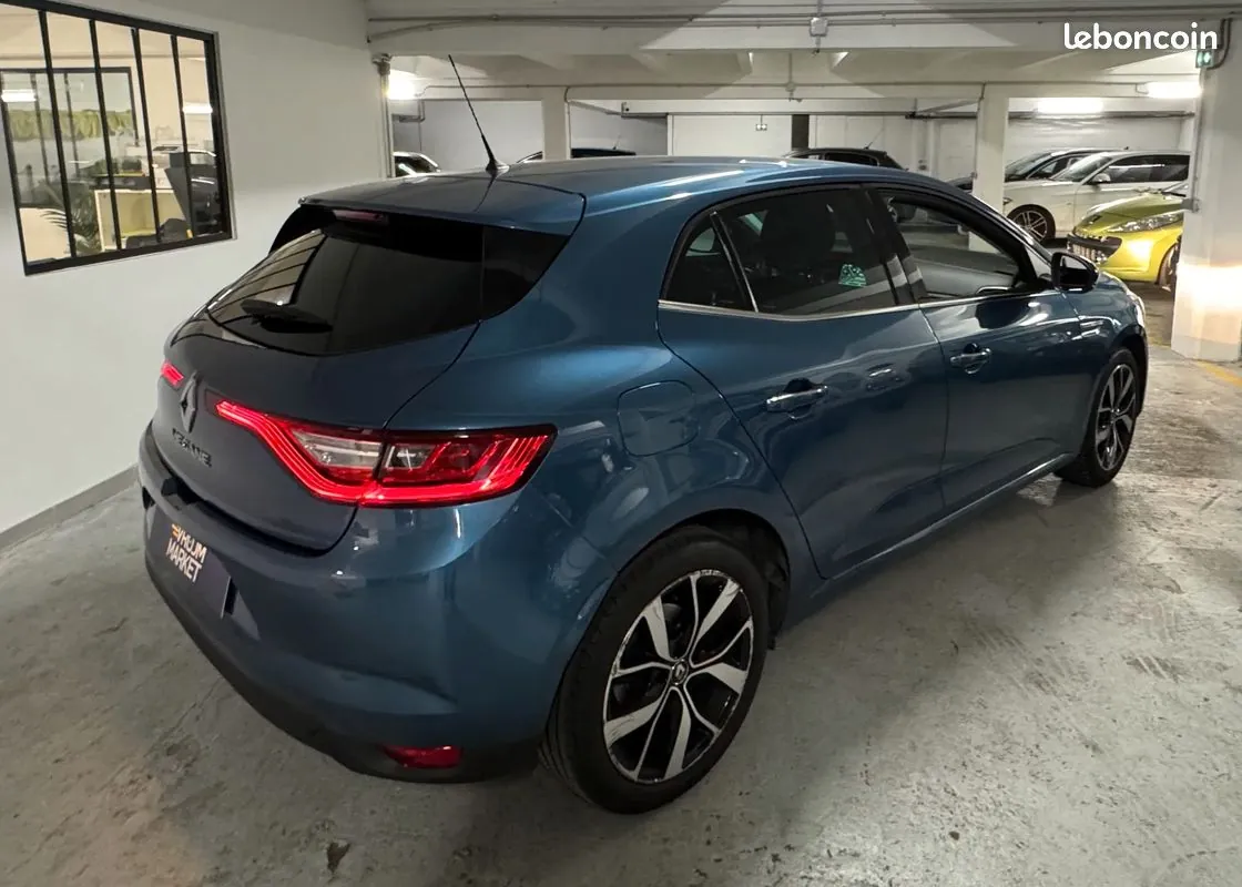 Renault Megane 2019 photo 5
