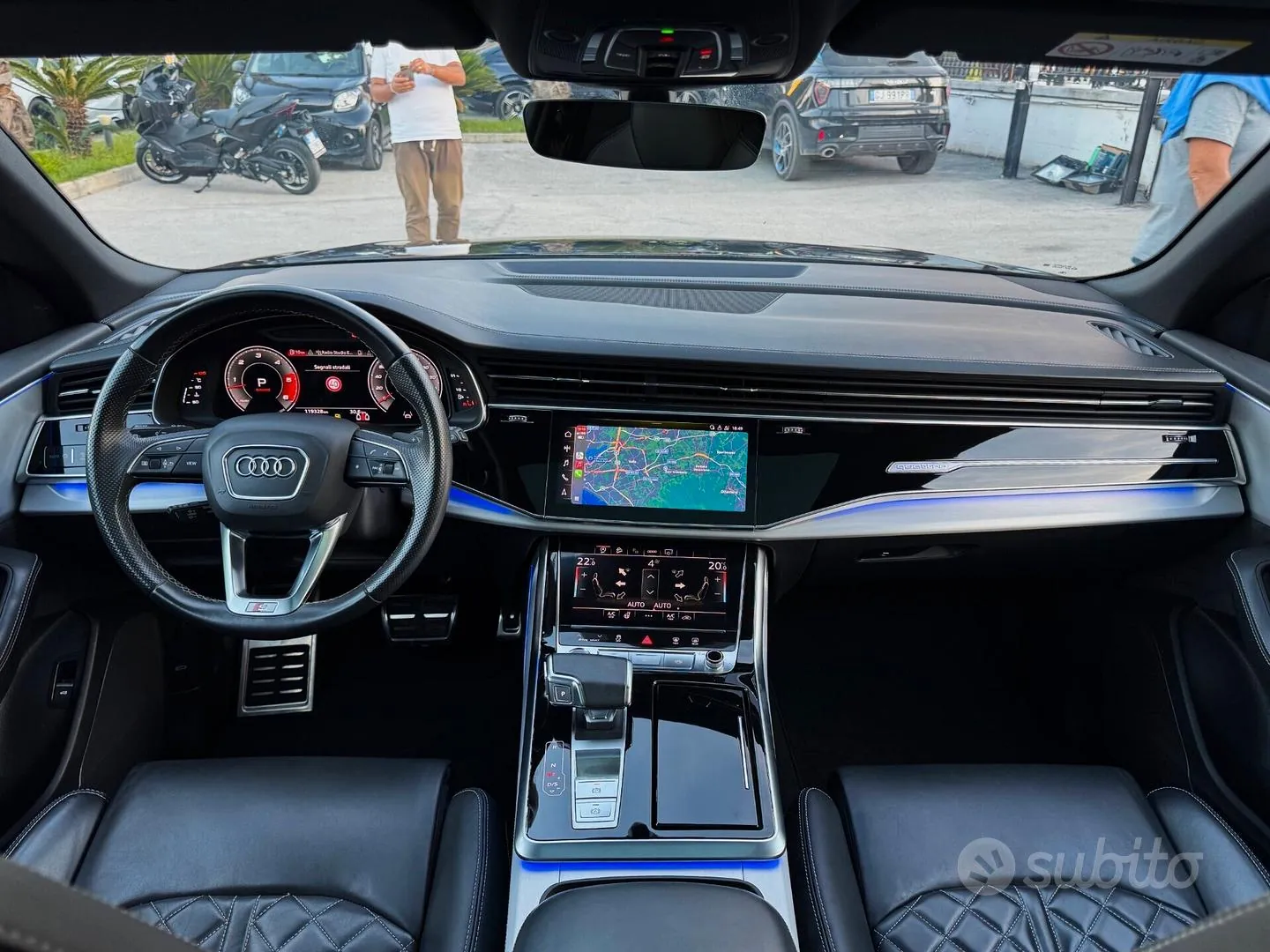 Audi Q8 2021 photo 2