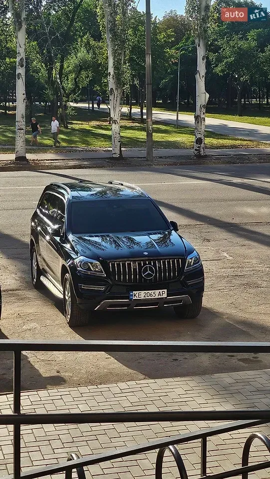 Mercedes-Benz Gl-Class