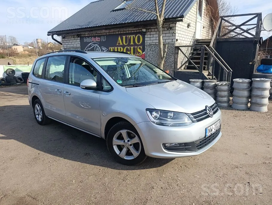 Volkswagen Sharan 2010 photo 3