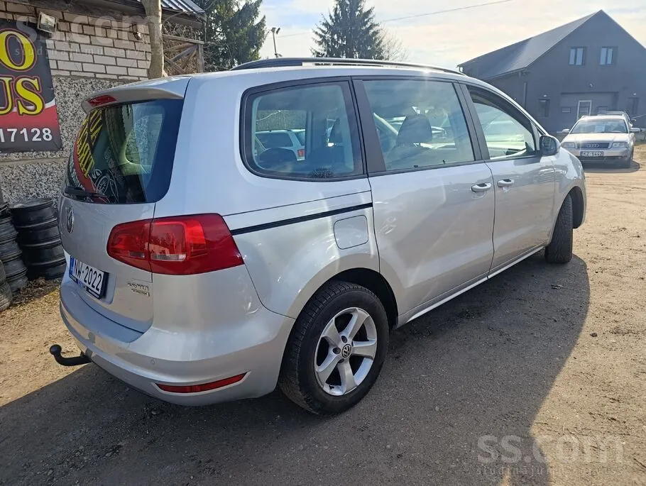 Volkswagen Sharan 2010 photo 5