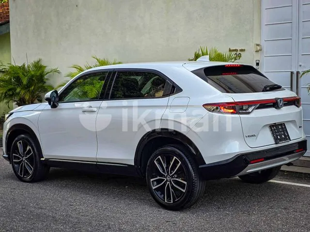 Honda Vezel 2024 photo 2