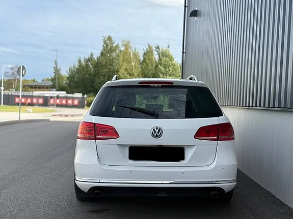 Volkswagen Passat 2013 photo 5