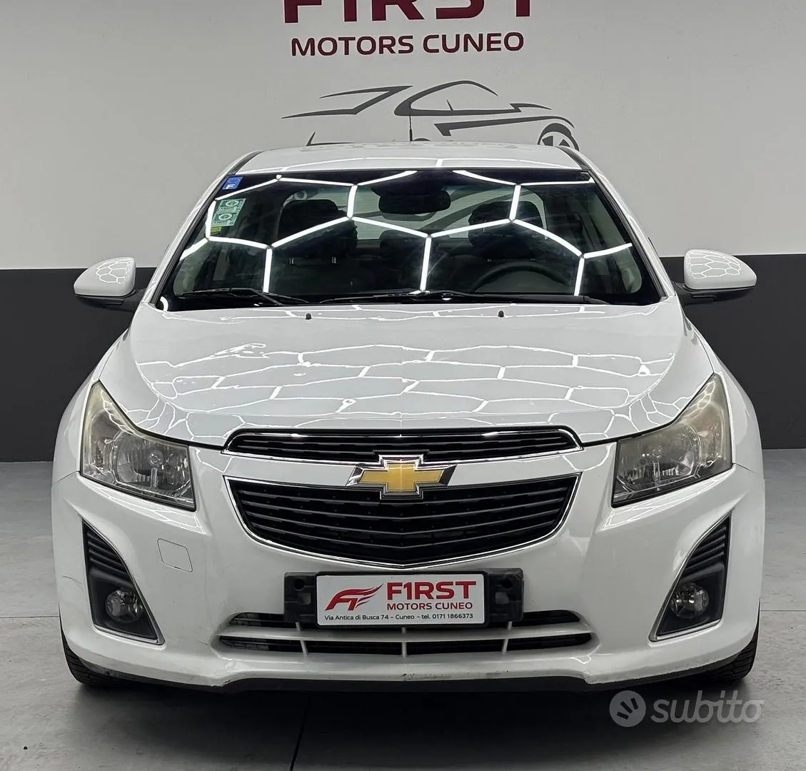 Chevrolet Cruze 2011 photo 3