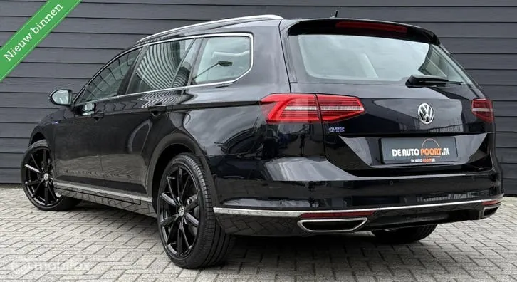 Volkswagen Passat 2018 photo 2