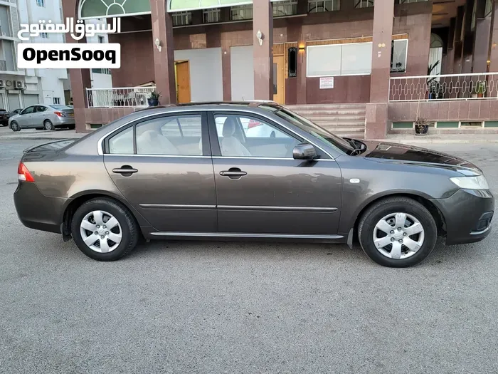 Kia Optima 2009 photo 2