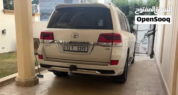 Toyota Land Cruiser 2016 photo 2