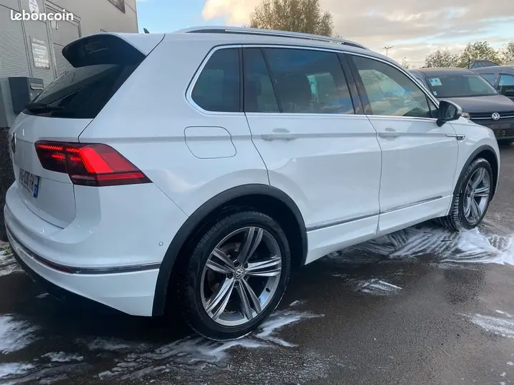 Volkswagen Tiguan 2019 photo 2