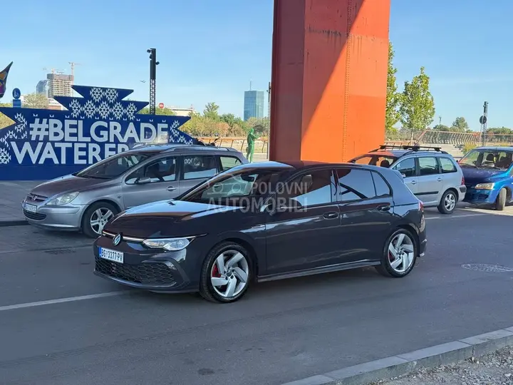 Volkswagen Golf 8