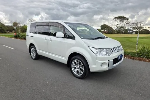 Mitsubishi Delica