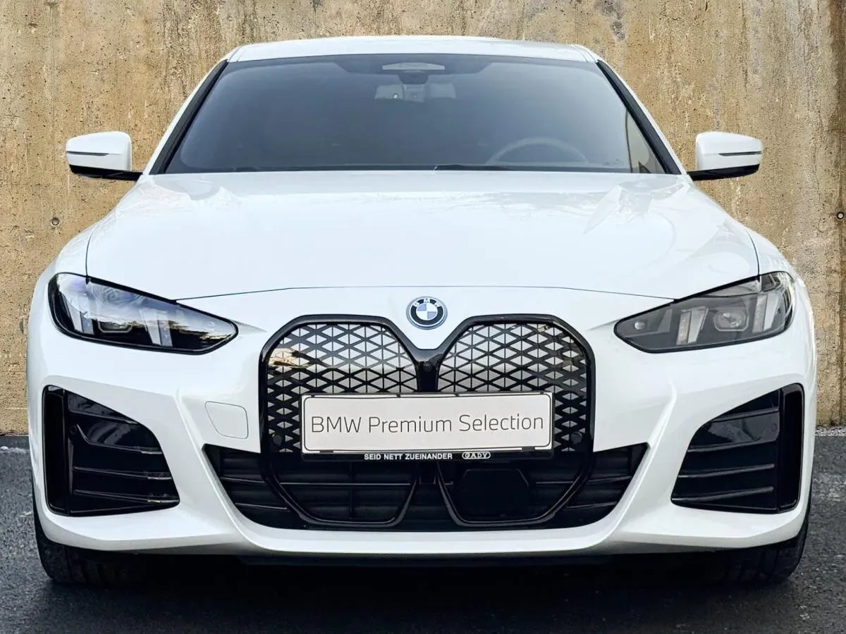 BMW I4 2026 photo 2