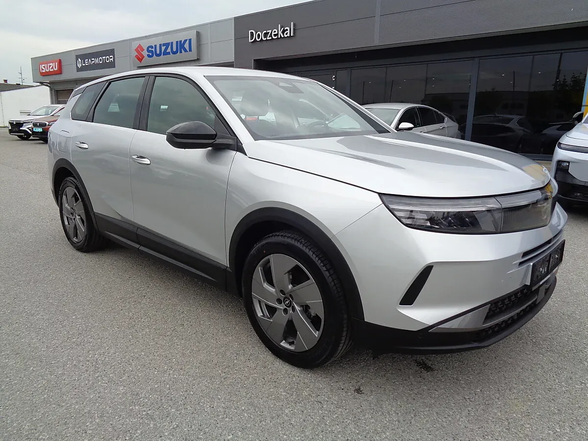 Opel Grandland 2025 photo 2