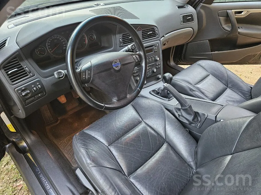 Volvo S60 2008 photo 2