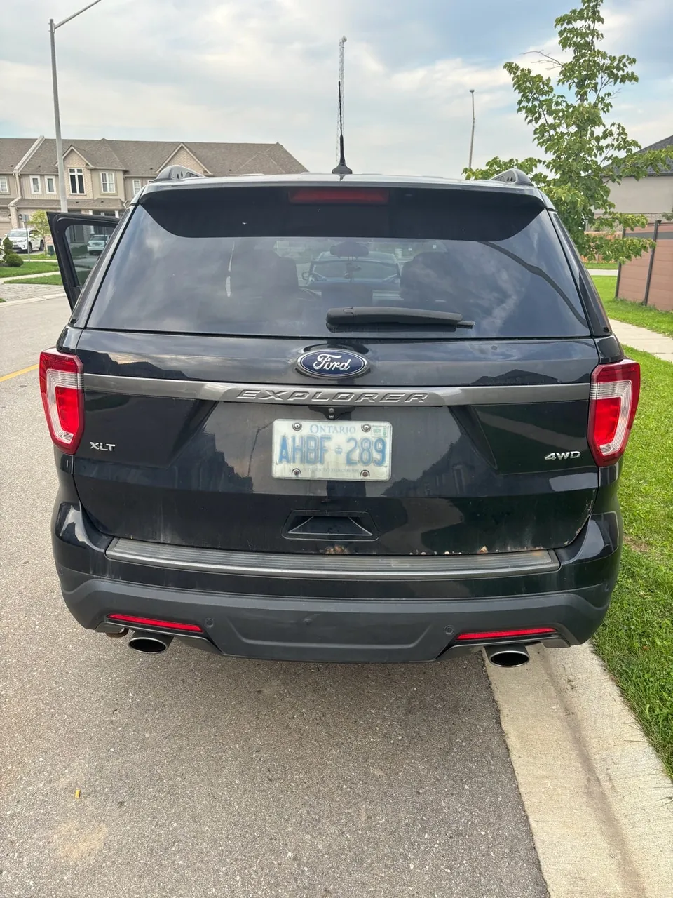 Ford Explorer 2018 photo 2