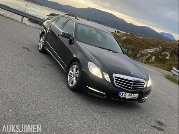 Mercedes-Benz E-Class 2013 photo 3