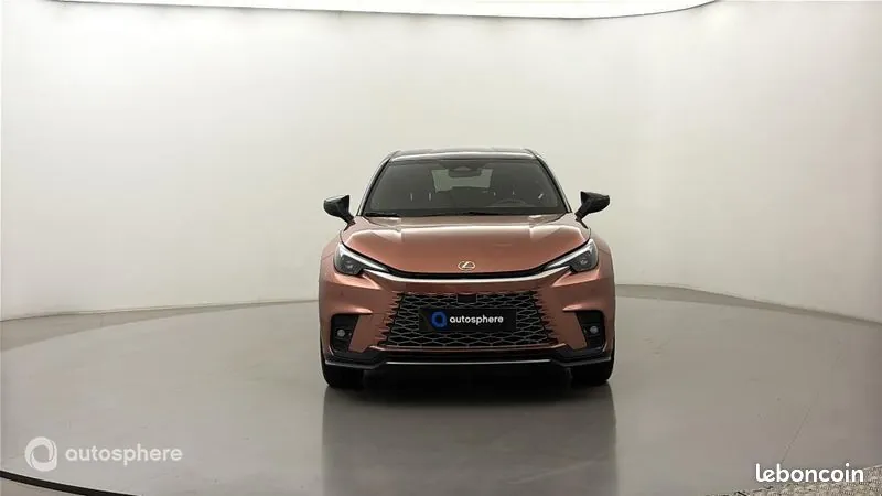 Lexus Lbx 2024 photo 2