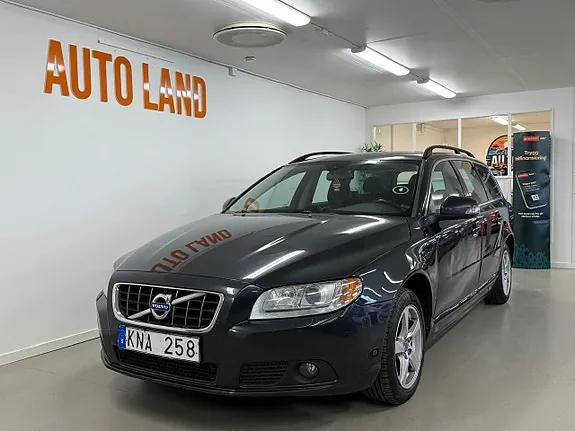 Volvo V70 2011 photo 2