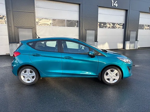 Ford Fiesta 2017 photo 2