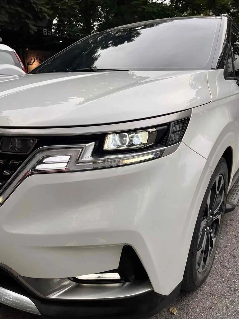 Kia Carnival 2022 photo 3